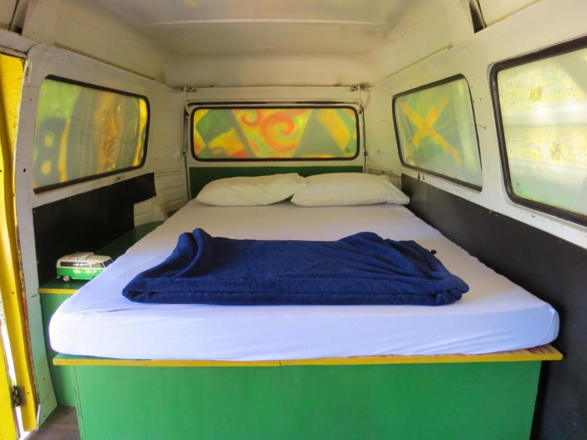 Kombi Hostel Camping Vale do Capao Kültér fotó